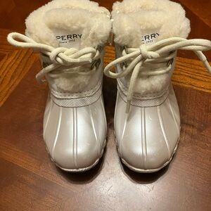 VGUC Sperry Alpine Saltwater Boots. $25